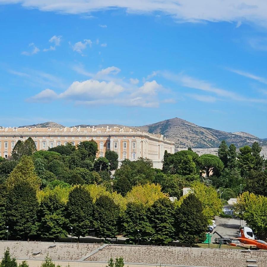 Royal House Reggia Leilighet Caserta Eksteriør bilde